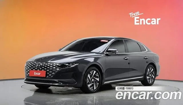 Hyundai The New Grandeur IG Hybrid