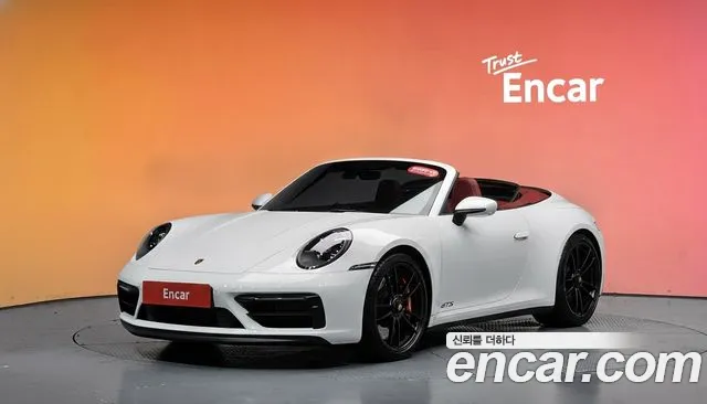 Porsche 911 (992) 4 GTS