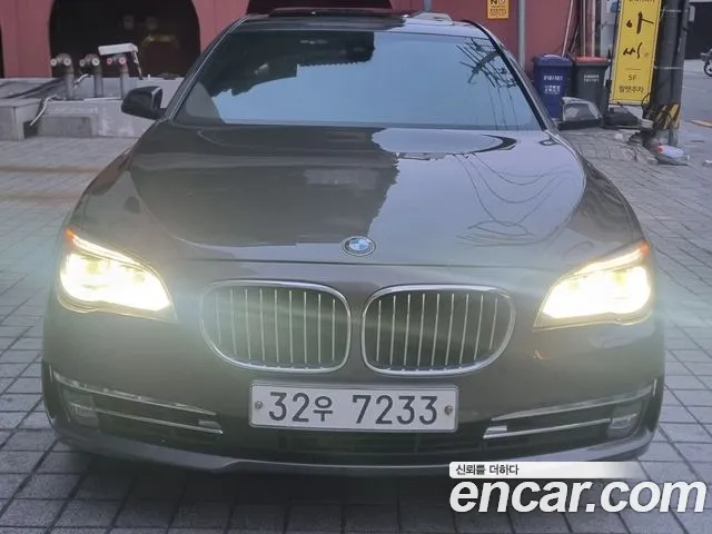 BMW 7 (F01) 740d xDrive