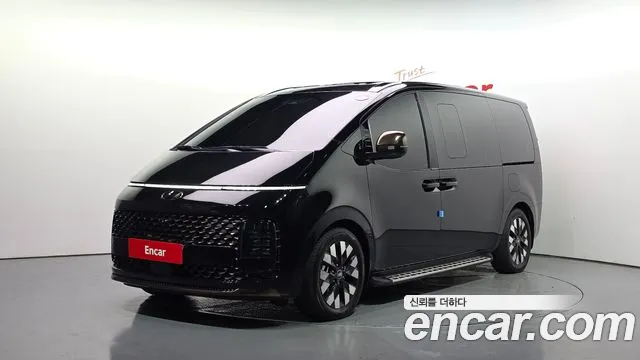 Hyundai Staria 4WD 9 Inspiration