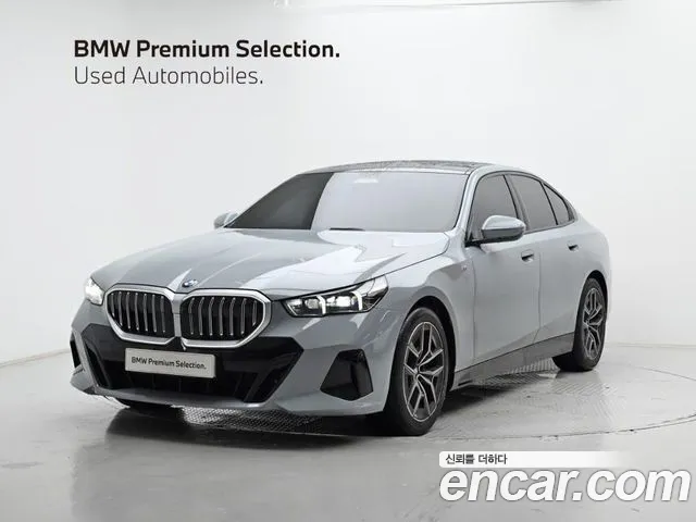 BMW 5 (G60) 520i M