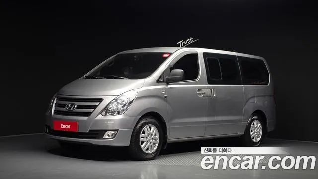 Hyundai Grand Starex 12