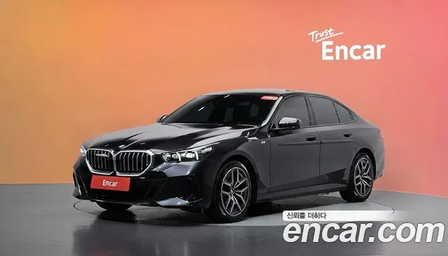 BMW 5 (G60) 520i M
