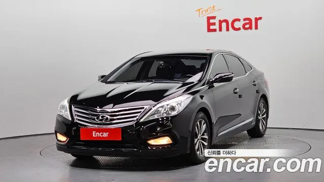 Hyundai Grandeur HG HG240