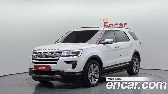 Ford Explorer 2.3 Limited 4WD 5