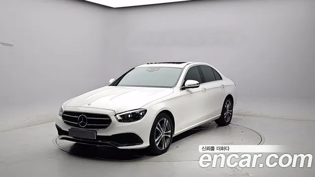 Mercedes-Benz E- W213 E350 4MATIC