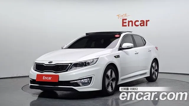 Kia K5 Hybrid