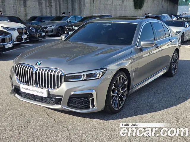 BMW 7 (G11) 745e i M