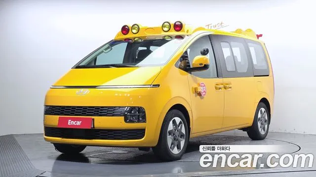 Hyundai The New Staria HEV 1.6T 11
