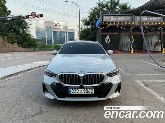 BMW 5 (G60) 520i M