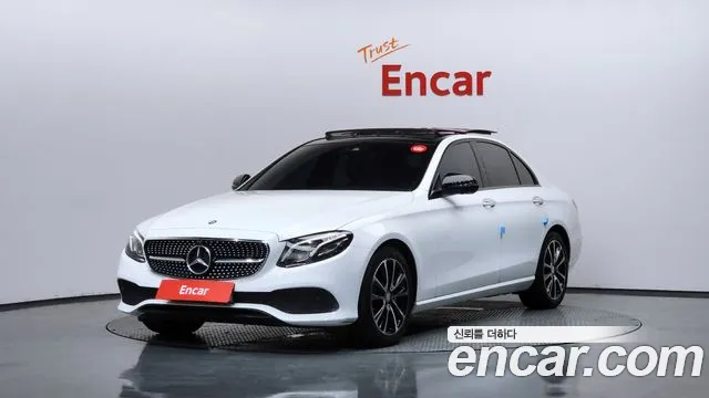 Mercedes-Benz E- W213 E300