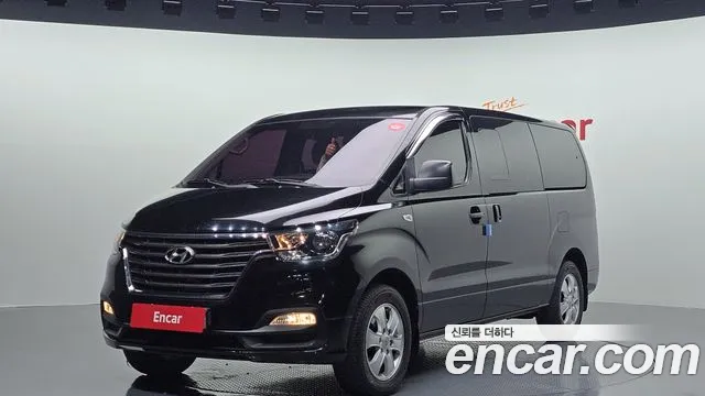 Hyundai The New Grand Starex 4WD 12