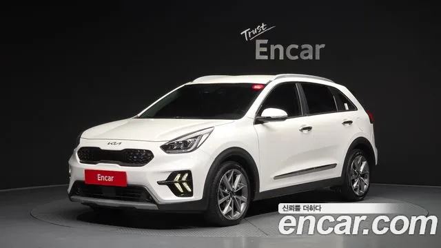 Kia The New Niro 1.6 HEV Signature