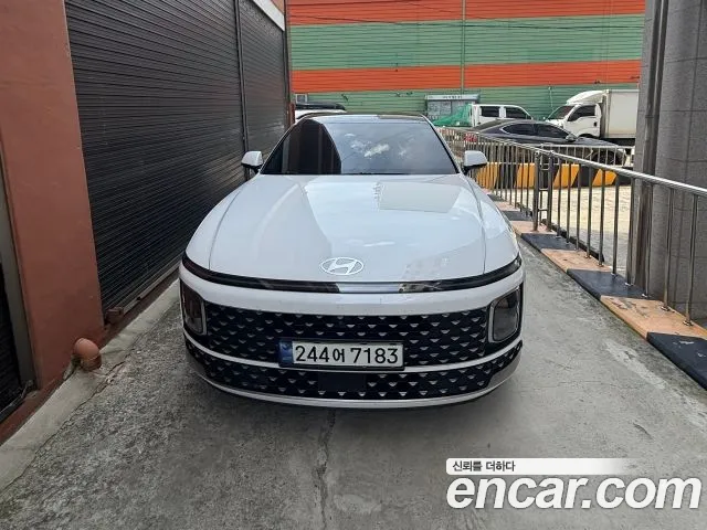 Hyundai Grandeur Hybrid (GN7) Exclusive