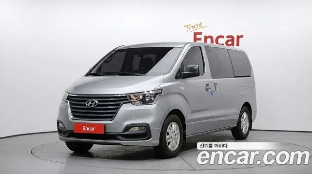 Hyundai The New Grand Starex 5