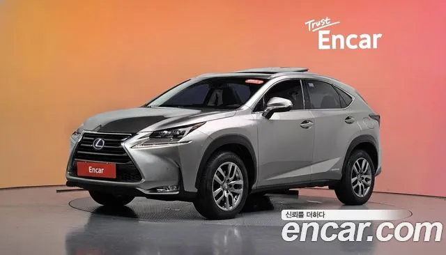 Lexus NX300h
