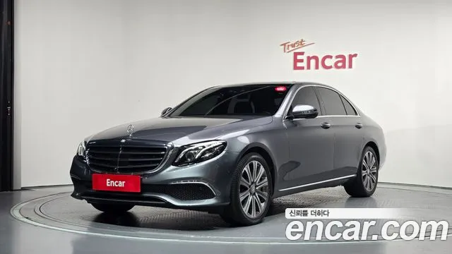 Mercedes-Benz E- W213 E400 4MATIC Exclusive