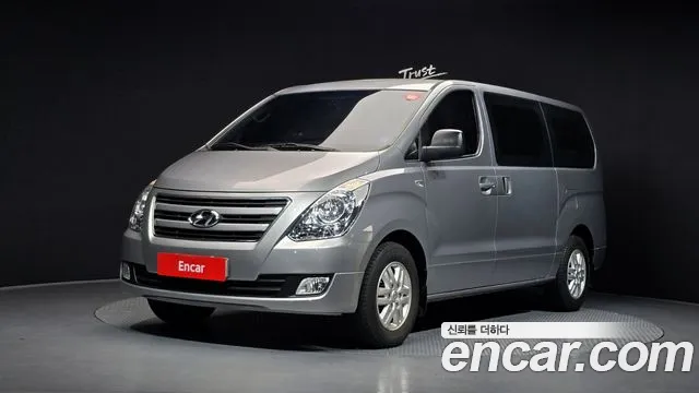 Hyundai Grand Starex 3