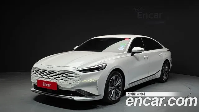 Kia K8 Hybrid Signature