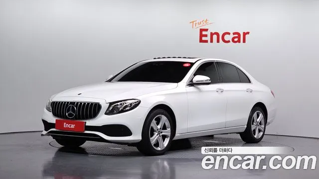 Mercedes-Benz E- W213 E220d 4MATIC