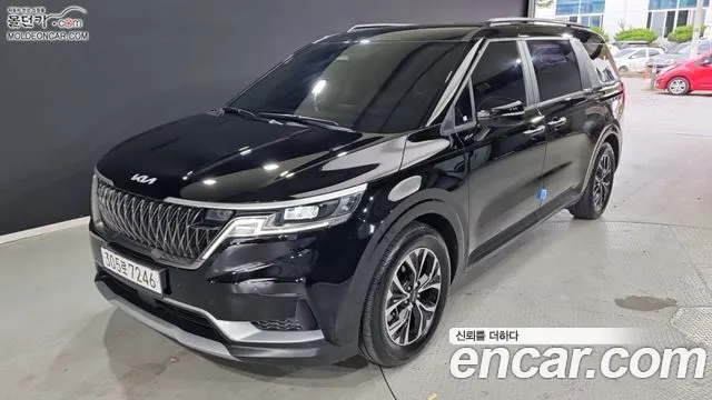 Kia Carnival 4 9 Prestige