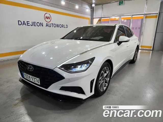 Hyundai Sonata (DN8) 2.0 Premium