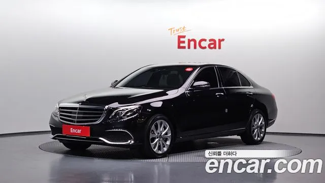 Mercedes-Benz E- W213 E300 4MATIC Exclusive