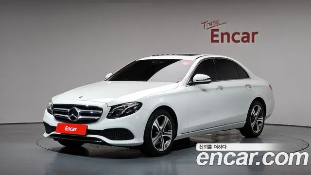 Mercedes-Benz E- W213 E300 4MATIC