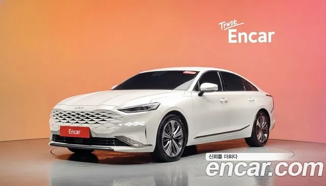 Kia K8 Hybrid Signature