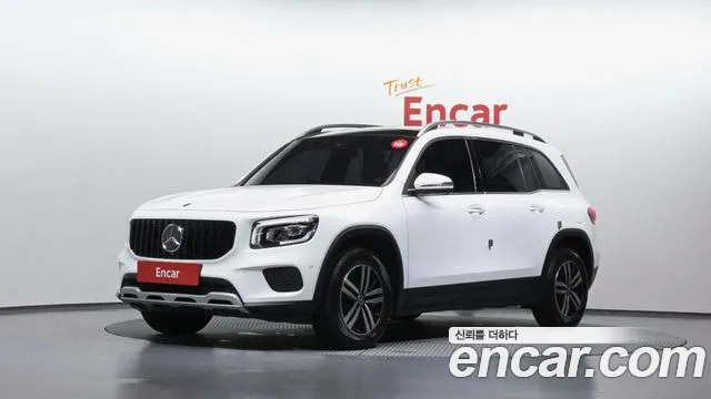 Mercedes-Benz GLB- X247 GLB200 d