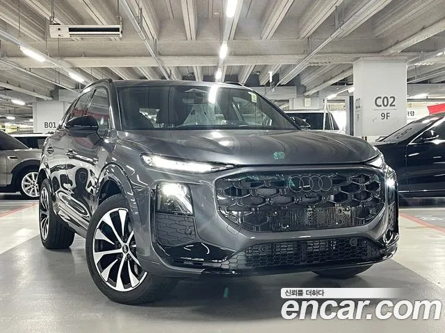 Audi Q3 (FJ) TFSI S Line