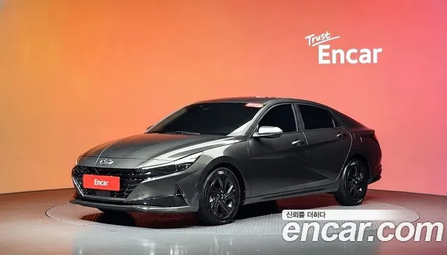 Hyundai Avante Hybrid (CN7)