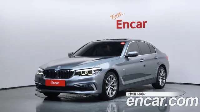 BMW 5 (G30) 520i