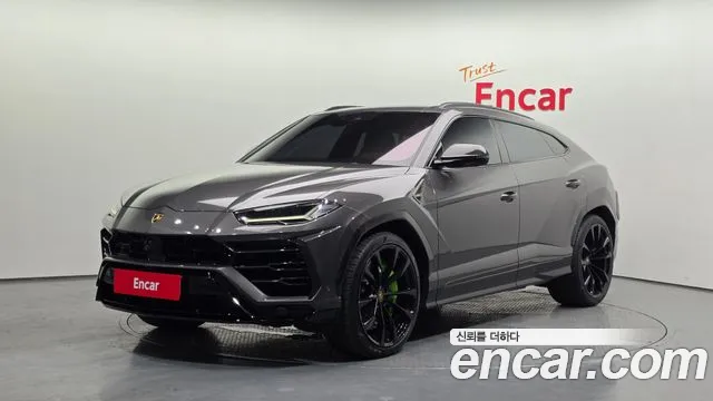Lamborghini 4.0 V8