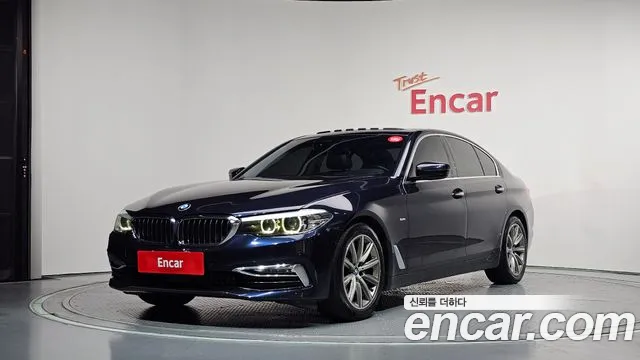 BMW 5 (G30) 520i