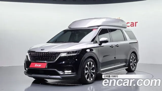 Kia Carnival 4 Gasoline 9