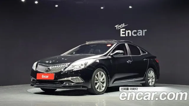 Hyundai Grandeur HG HG240