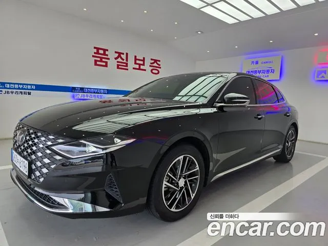 Hyundai The New Grandeur IG 3.0 LPi Premium