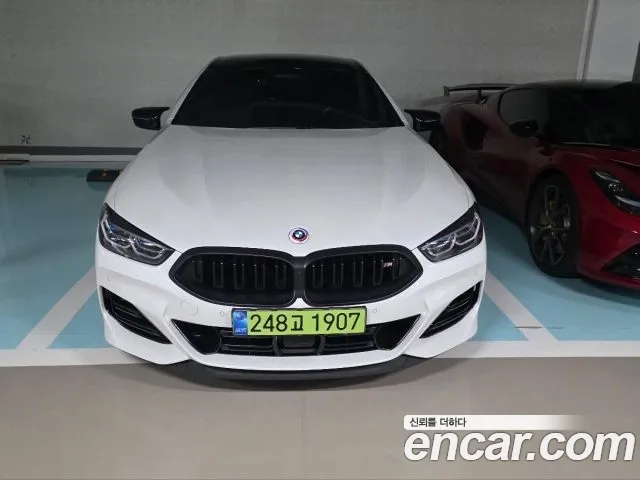 BMW 8 (G15) M850i xDrive