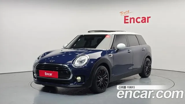 MINI Cooper Clubman Base 2