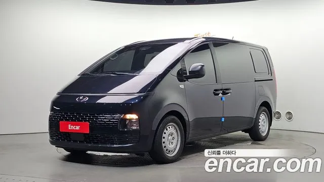 Hyundai Staria 5