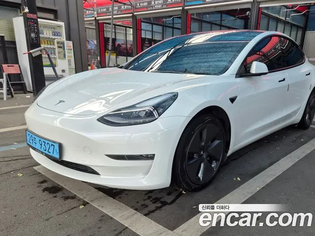 Tesla 3 AWD