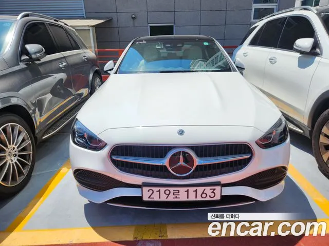 Mercedes-Benz C- W206 C200