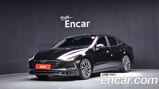Hyundai Sonata (DN8) 2.0 Premium