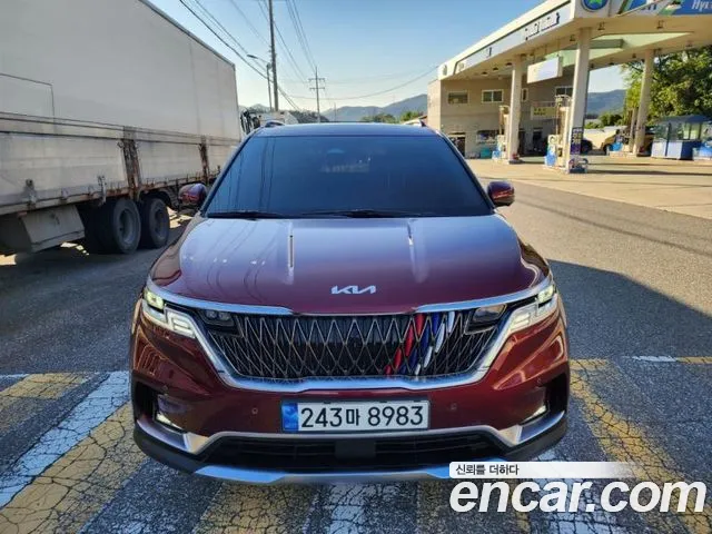 Kia Carnival 4 Gasoline 7 Signature