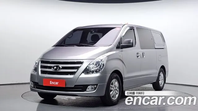 Hyundai Grand Starex 5