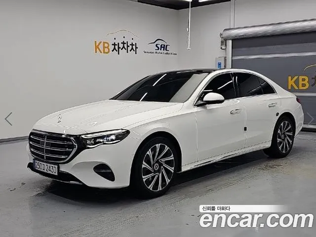 Mercedes-Benz E- W214 E300 4MATIC Exclusive