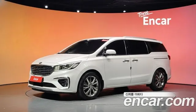 Kia The New Carnival 9 Noblesse
