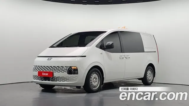 Hyundai Staria 5