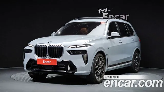 BMW X7 (G07) xDrive 40i M 7